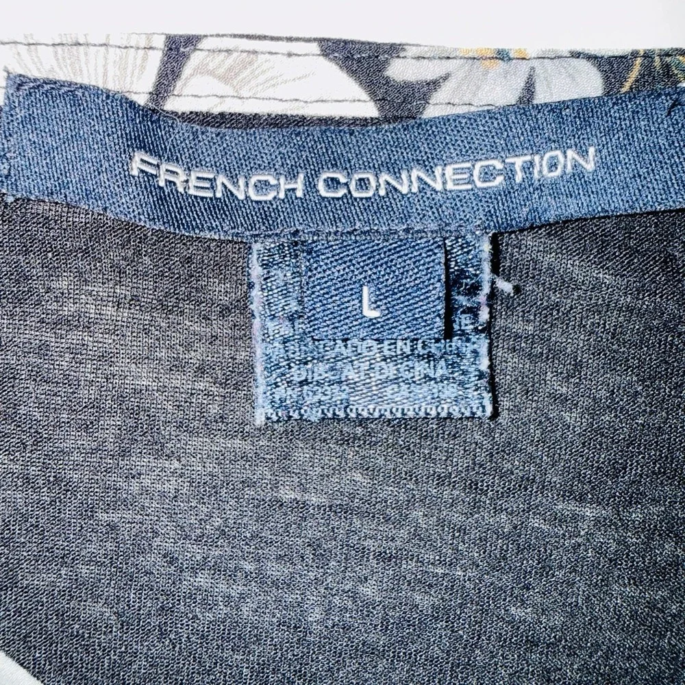 French Connection Mixed Media Floral Top Size L Crew Neck 3/4 Sleeve Lyocell - Picture 2 of 8